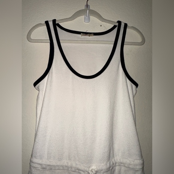 Faherty Cabana White and Black Jumpsuit with Relaxed Fit, Small - Picture 4 of 9